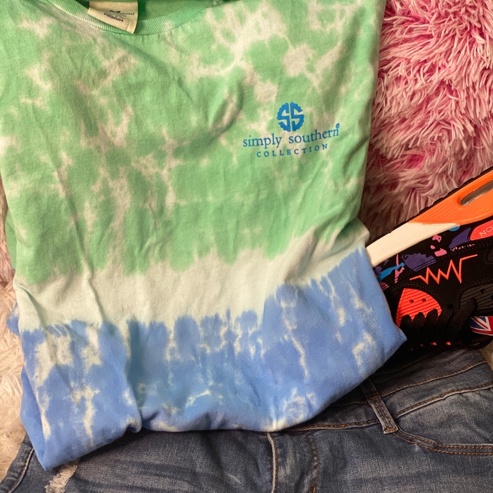 Never worn, just collecting dusty in my closet ☹️